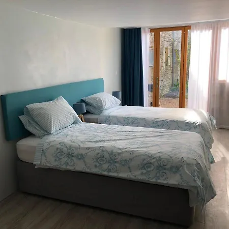 Apartment Blacksmiths In - 1 Bed *
